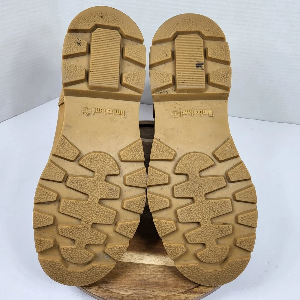 Timberland A4859 Waterproof Boots Mens 9.5 Wheat Good Nubuck Leather Lug Sole
